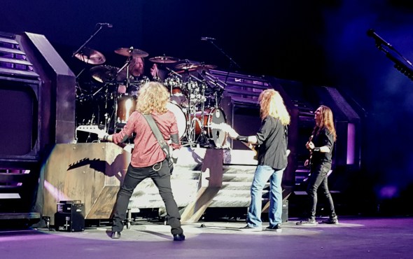 2016-03-01 21.41.16.jpg image